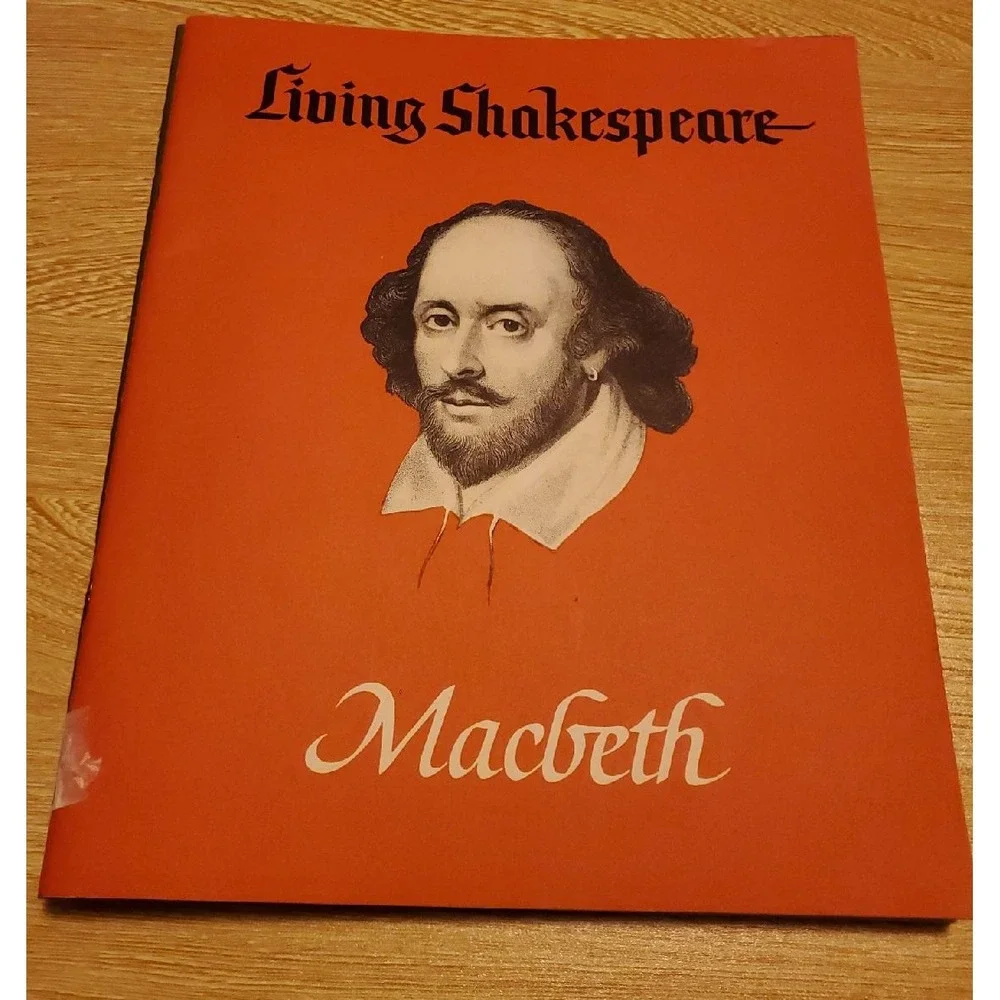 Vintage 1960s Living Shakespeare Paperback Book Set‎